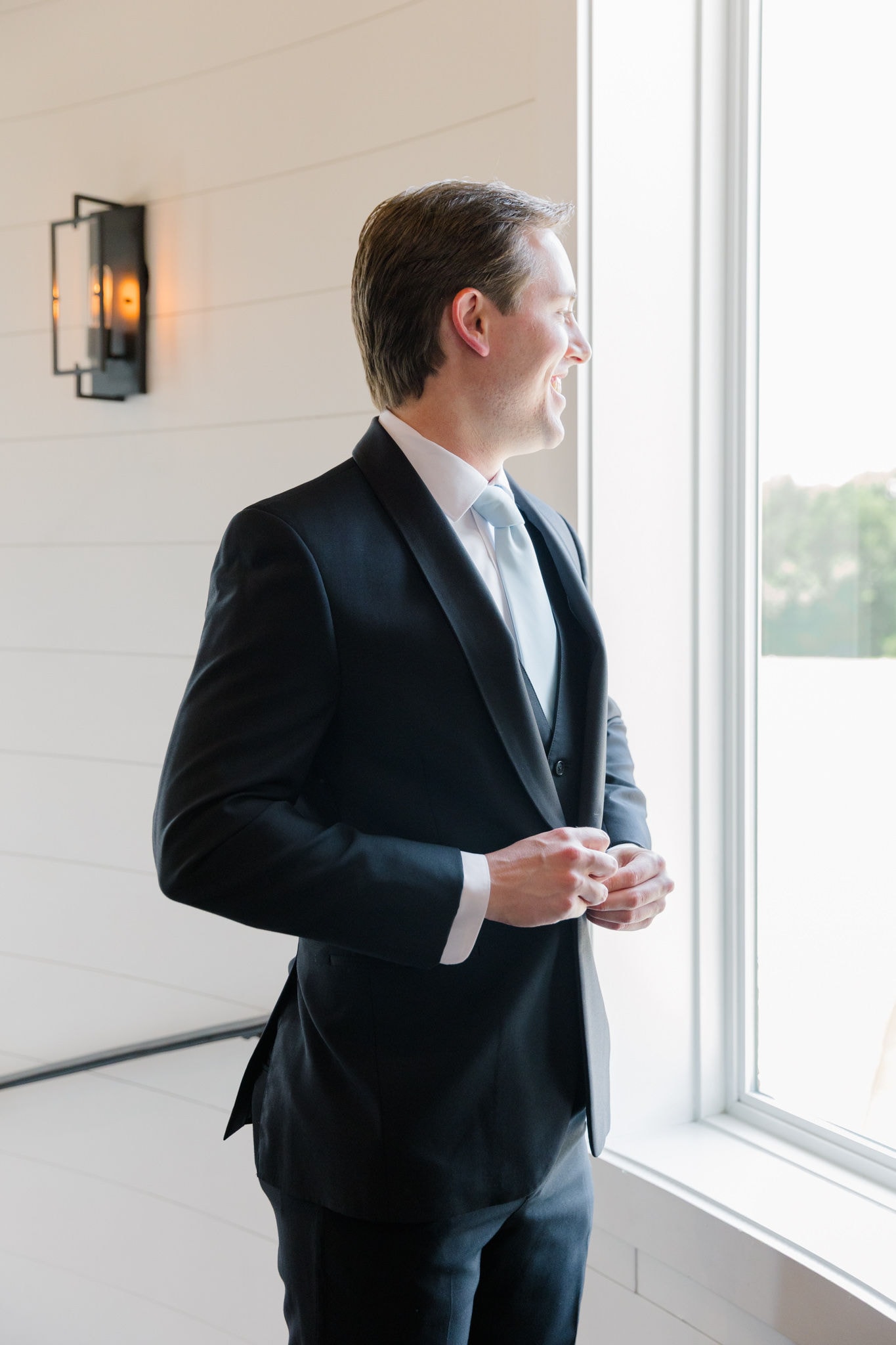 Larissa and Sam Patty wedding detail