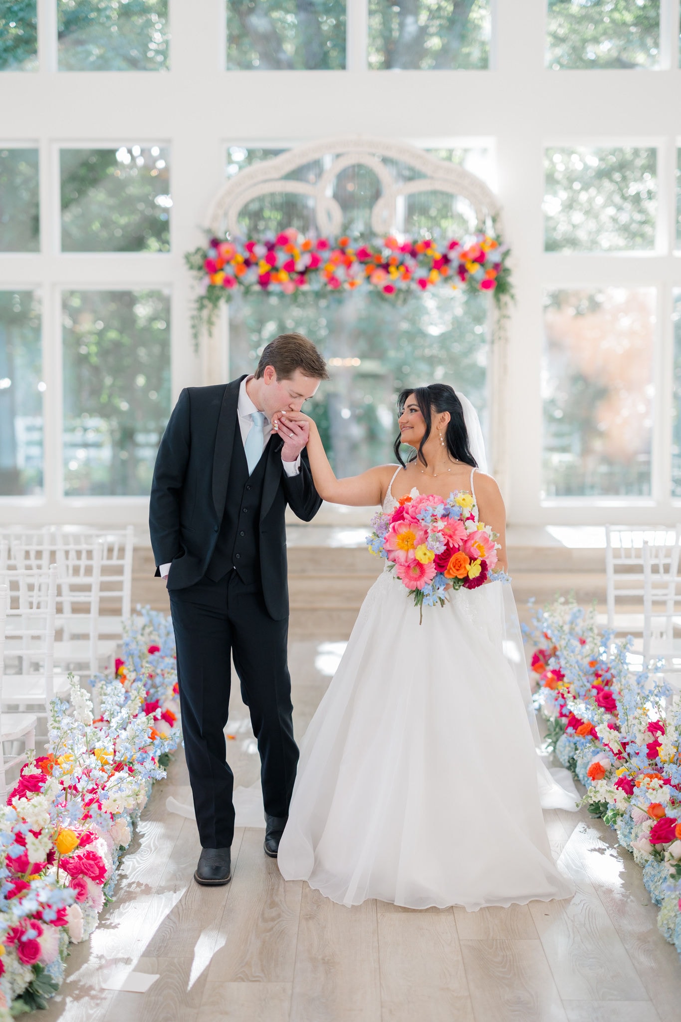 Larissa and Sam Patty wedding detail